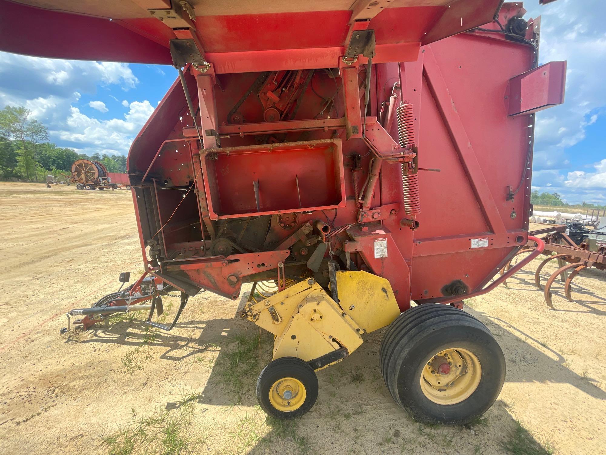 346 - 1995 NEW HOLLAND BR750 HAY BALER