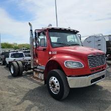 2011 Freightliner Cab And Chassis
