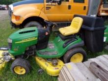 John Deere LA120, AutomaticRiding Mower w/48'' Deck, 20 HP, Briggs & Stratt