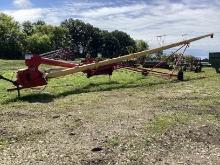 Westfield MKX 10-73 Auger with Swing Hopper