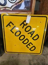 Road flooded sign