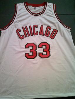 Scottie Pippen Chicago Bulls Autographed Custom Basketball Jersey GA coa