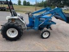 Ford 1320 Tractor w/ Loader, 4WD