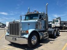 2005 PETERBILT 379 T/A DAYCAB