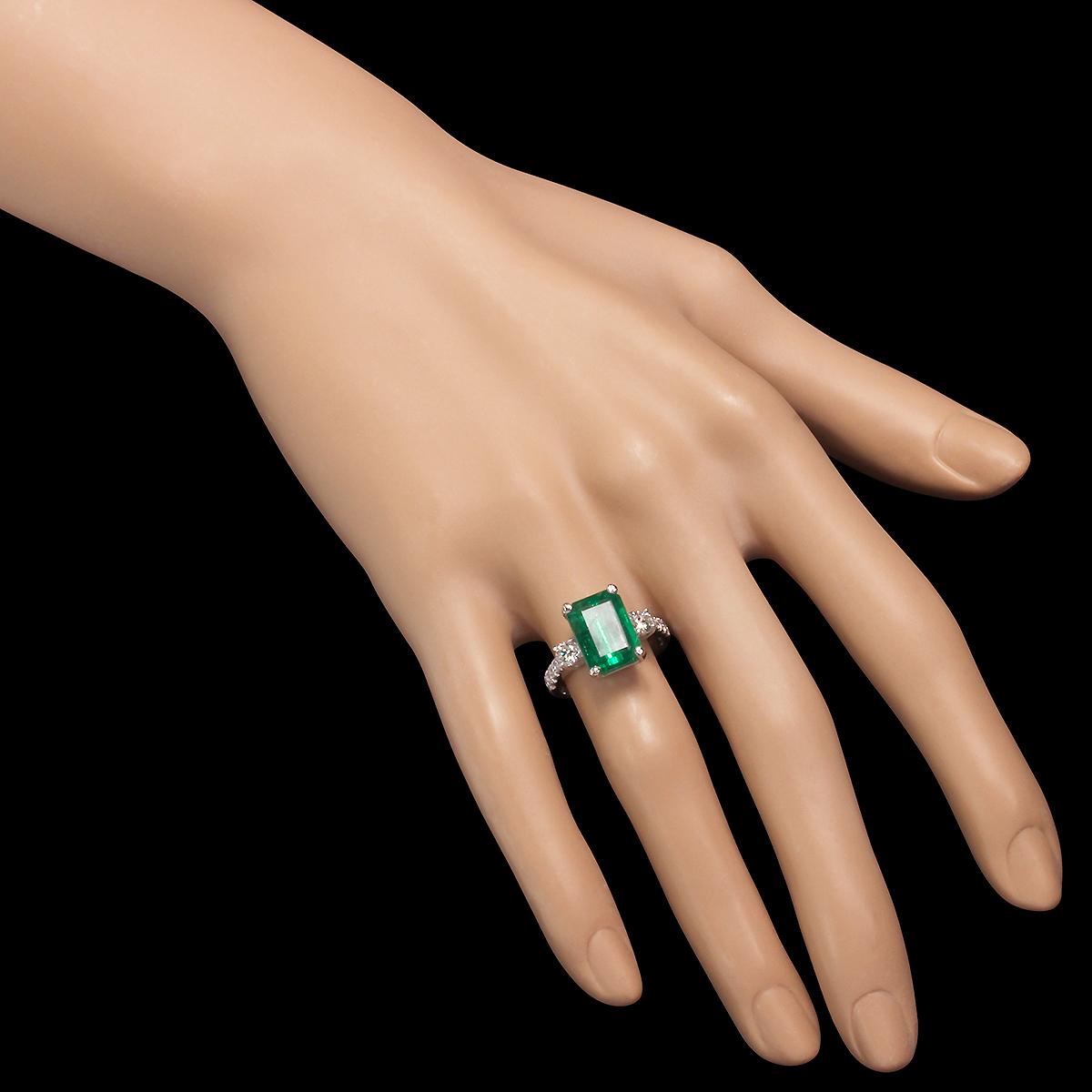 18k White Gold 3.57ct Emerald 0.66ct Diamond Ring