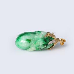 Chinese Carved Jadeite Toggle Mounted in 18K Yellow Gold