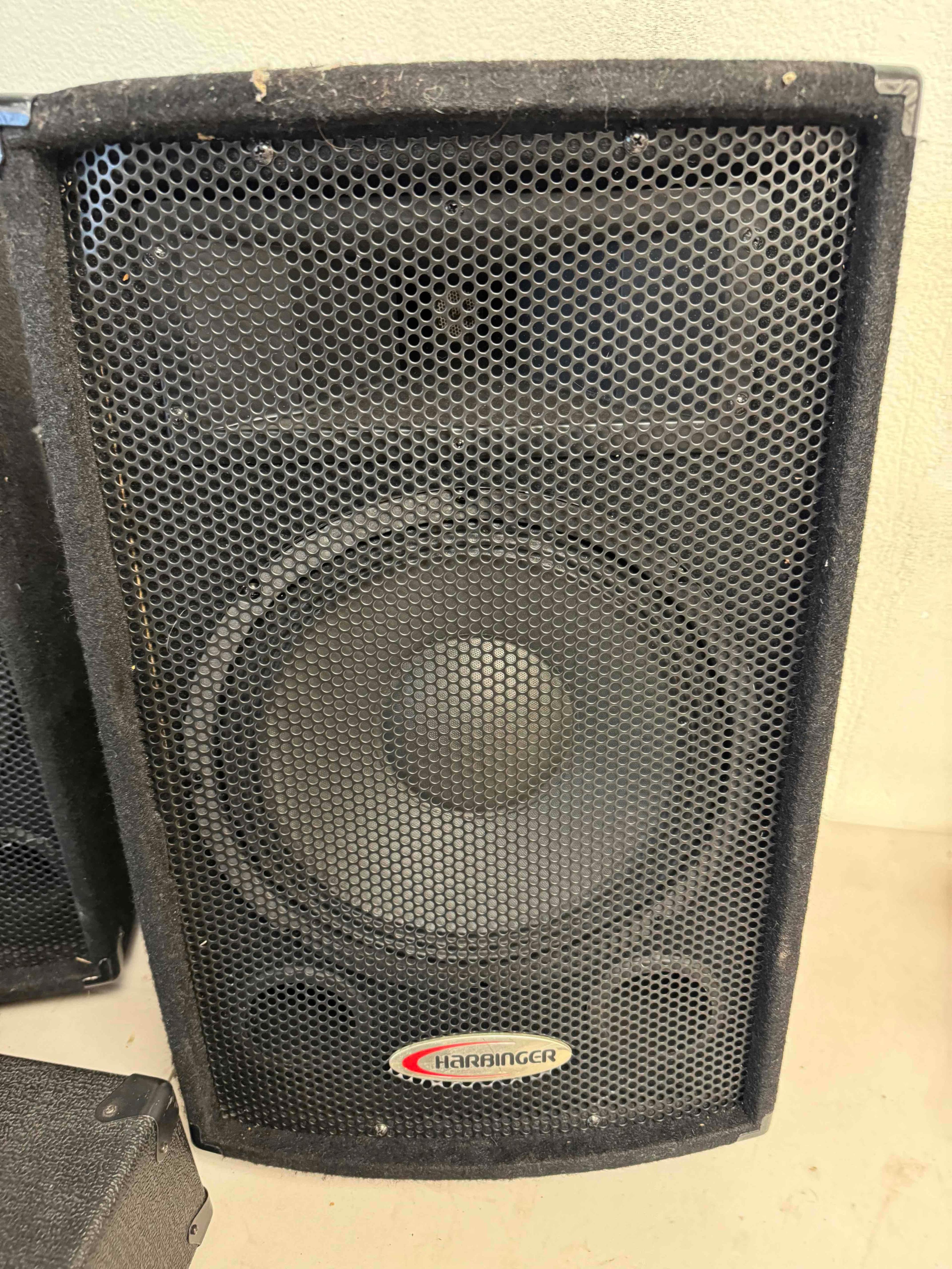 Harbinger HA120 PA System for Bands, Karaoke more