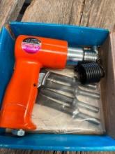 NIB Mohawk air hammer