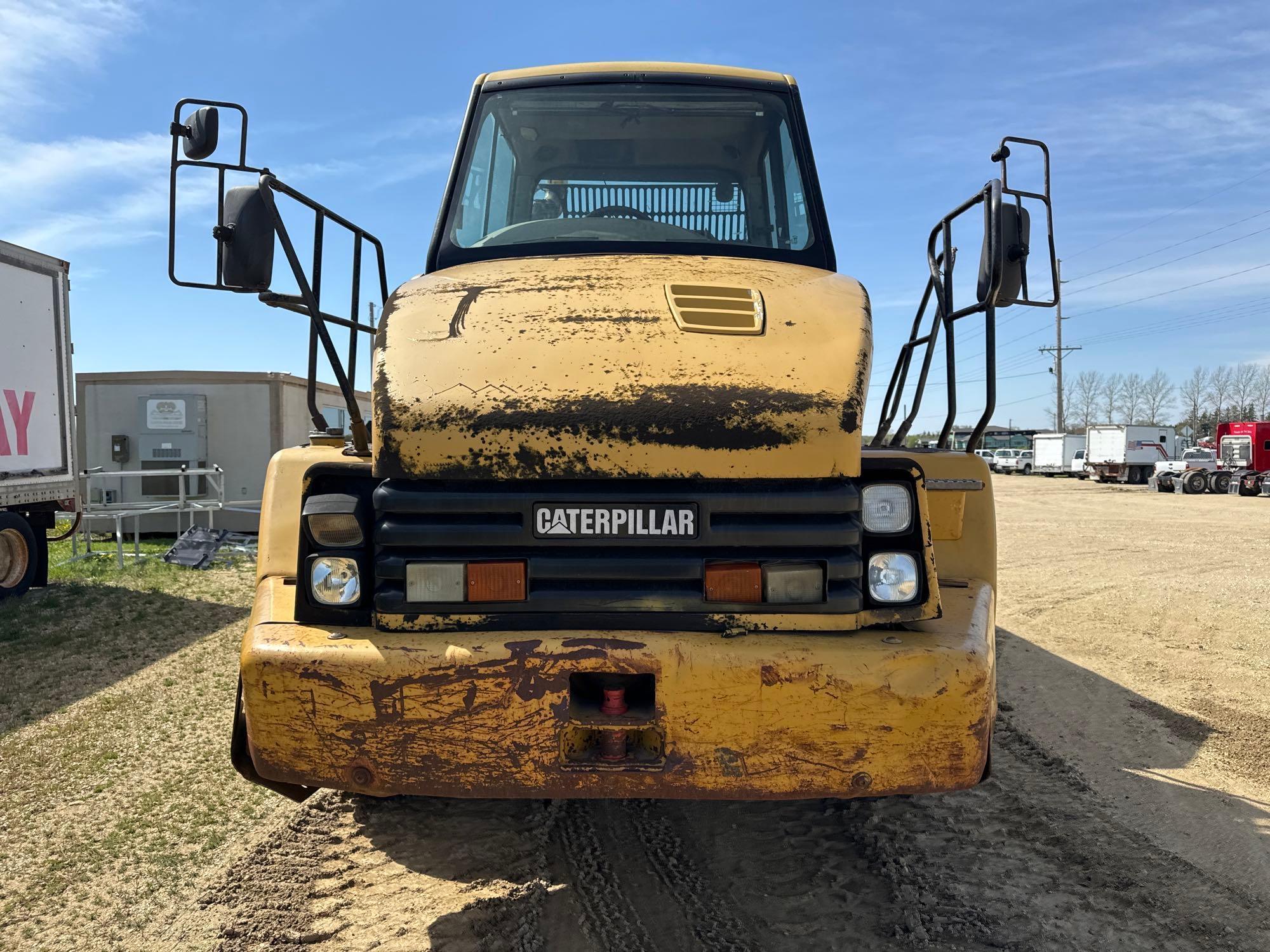 2006 Caterpillar 725 Haul Truck