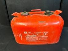 Boat Fuel Tank, has unknown contents, 6 gal