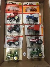 Lot of 8, Ertl 1/64 Scale, Tractors
