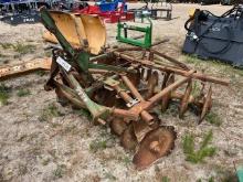 John Deere 16 Blade 3pt. Disk Harrow