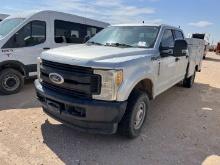 2017 FORD F-250 CREW CAB SERVICE TRUCK