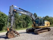 2012 Deere 200D LC Excavator