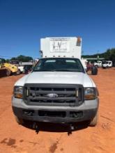 2005 FORD F-550XL 4x4 ENCLOSED BODY SERVICE TRUCK