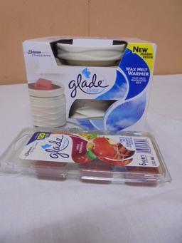 Glade Wax Warnmer w/ Pack of Apple Cinnamon Melts