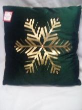 Decorative pillow 18in
