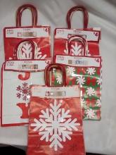 Holiday Style Gift bags 25 bags