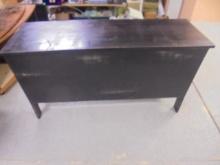 Vintage Style Solid Wood Painted Storage Chest