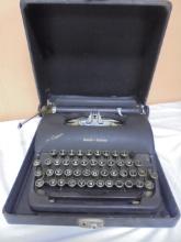 Antique Smith-Corona Clipper Typewriter