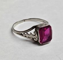 14k Gold Synthetic Ruby Ring