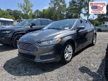 2016 Ford Fusion SE VIN 8025