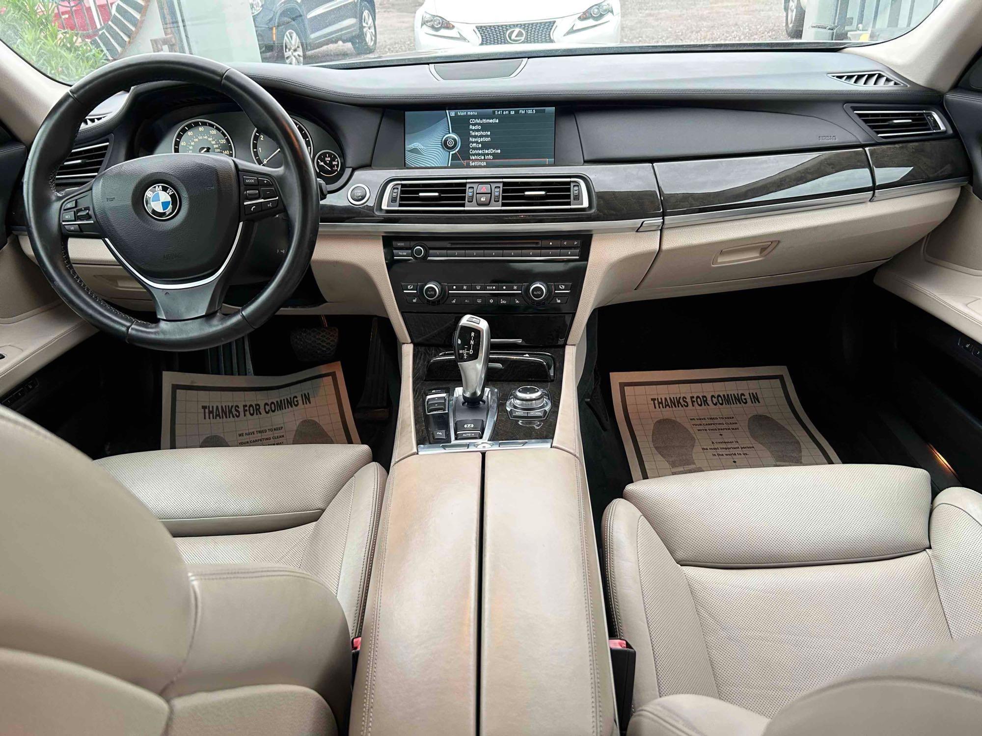 2012 BMW 7 series