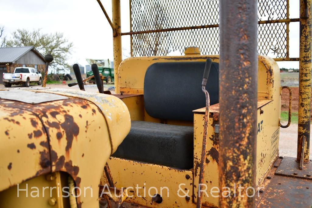 CAT D6B DOZER