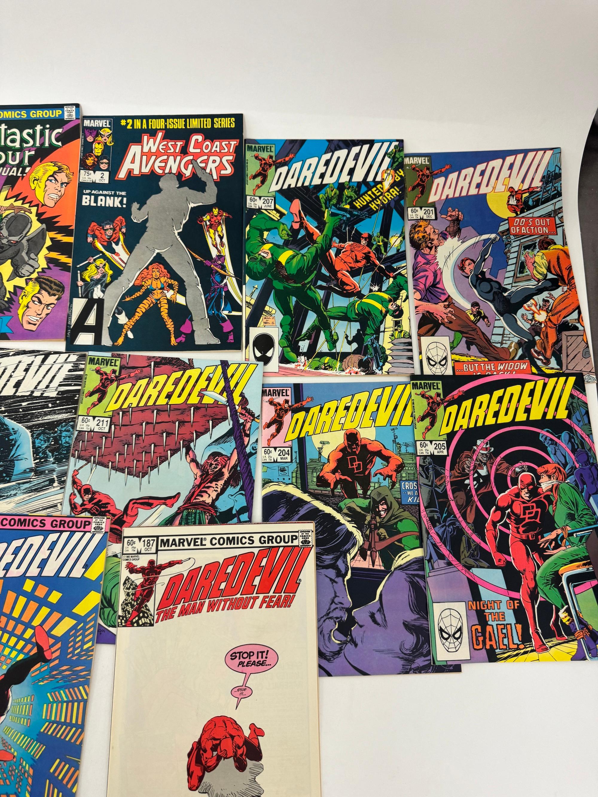 COMIC BOOK DAREDEVIL AND FANTASTIC FOUR COLLECTION LOT