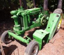 John Deere 70