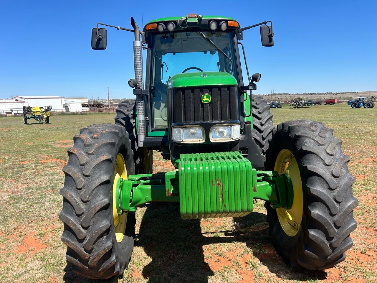 2006 John Deere 7220