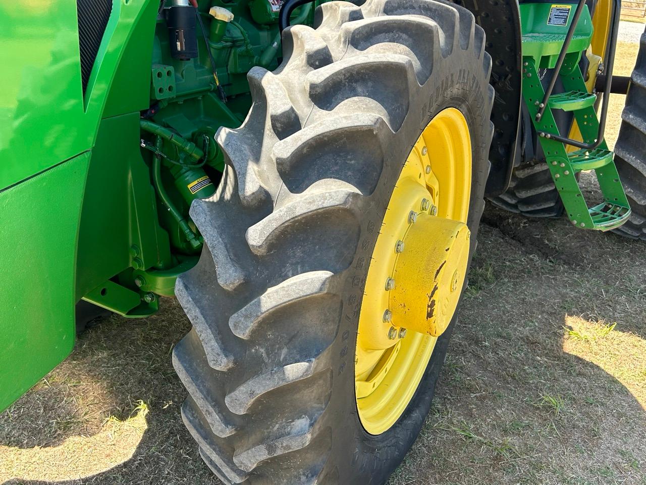 John Deere 8285R