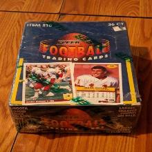 1992 FLEER NFL FOOTBALL WAX BOX Includes 36 Factory Sealed Packs/sealed box