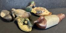 Lot 5 Misc Wooden Hand Carved Duck Decoys & Ceramic Mexico Folk Art