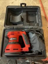 BLACK AND DECKER SANDER