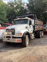 2006 MACK CV713 DUMP TRUCK