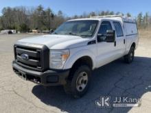 (Wells, ME) 2016 Ford F250 4x4 Crew-Cab Pickup Truck Runs & Moves) (Check Engine Light On, Body/Rust