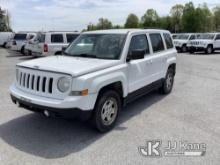 (Chester Springs, PA) 2014 Jeep Patriot 4x4 4-Door Sport Utility Vehicle Runs & Moves, Low Fuel, Bod