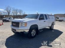 (Smock, PA) 2011 GMC Sierra 1500 4x4 Extended-Cab Pickup Truck Title Delay) (Runs & Moves, Rust & Bo
