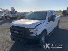 (Ashland, OH) 2015 Ford F150 4x4 Crew-Cab Pickup Truck Runs & Moves) (Body Damage