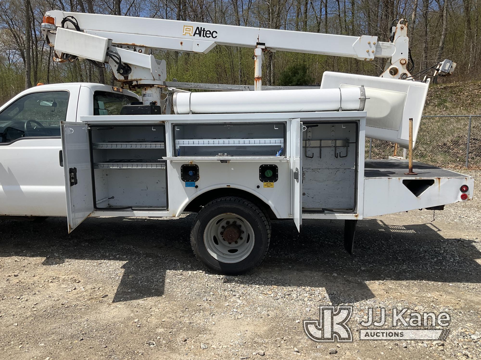 (Shrewsbury, MA) Altec AT200A, Telescopic Non-Insulated Bucket Truck mounted behind cab on 2014 Ford