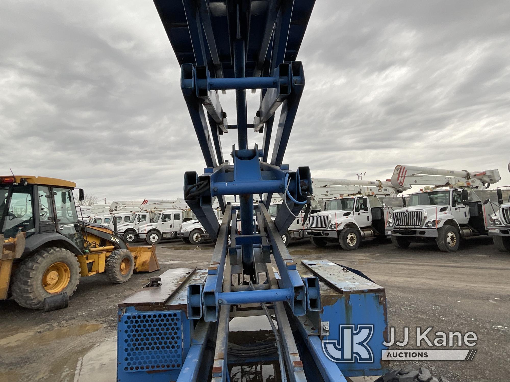 (Rome, NY) Upright LX50 50 ft Self-Propelled Scissor Lift, Platform height: 50ft, max distributed lo