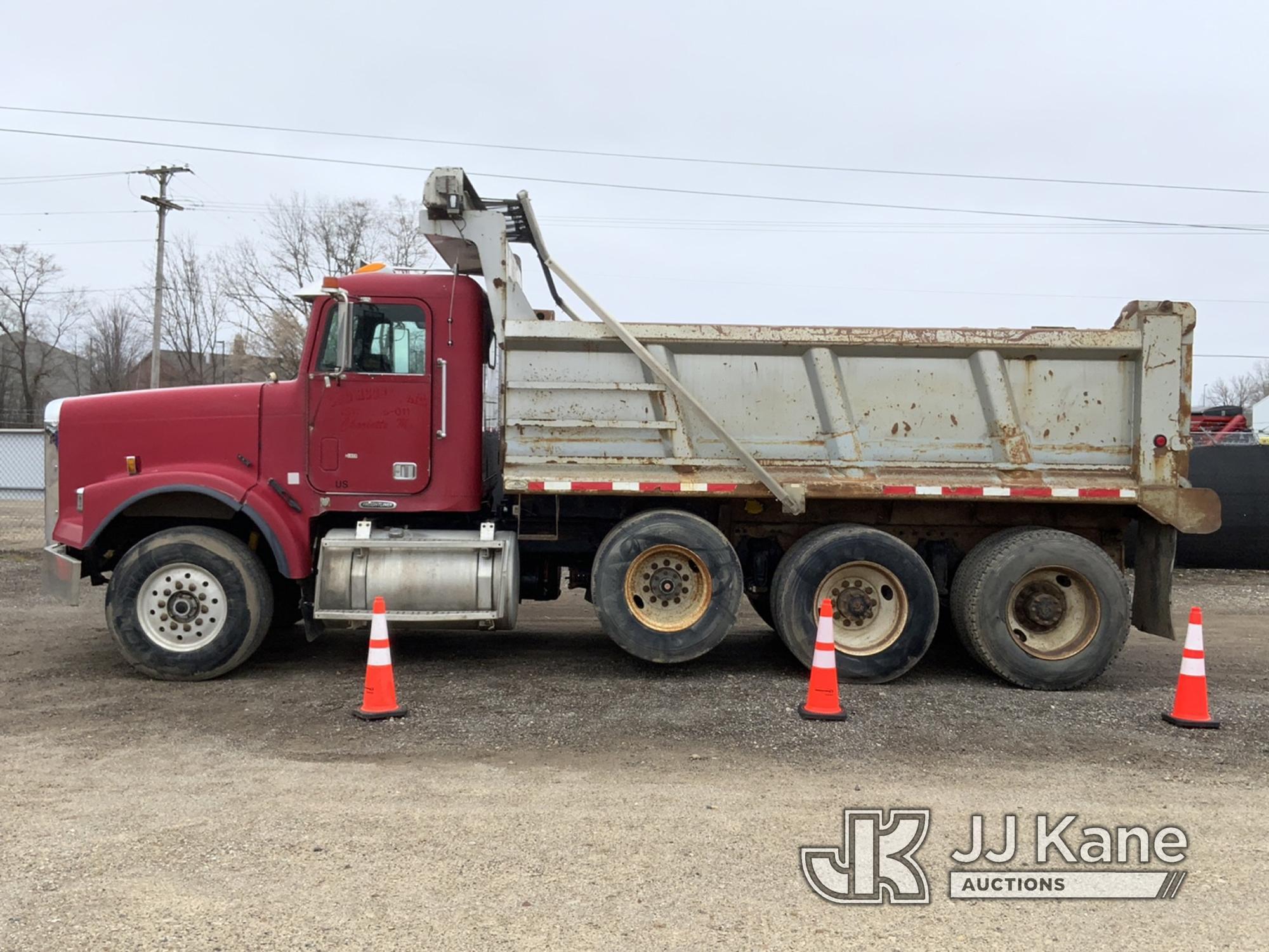 (Charlotte, MI) 2001 Freightliner FLD120SD Tri-Axle Dump Truck Runs, Moves, Operates, Drivers Door W