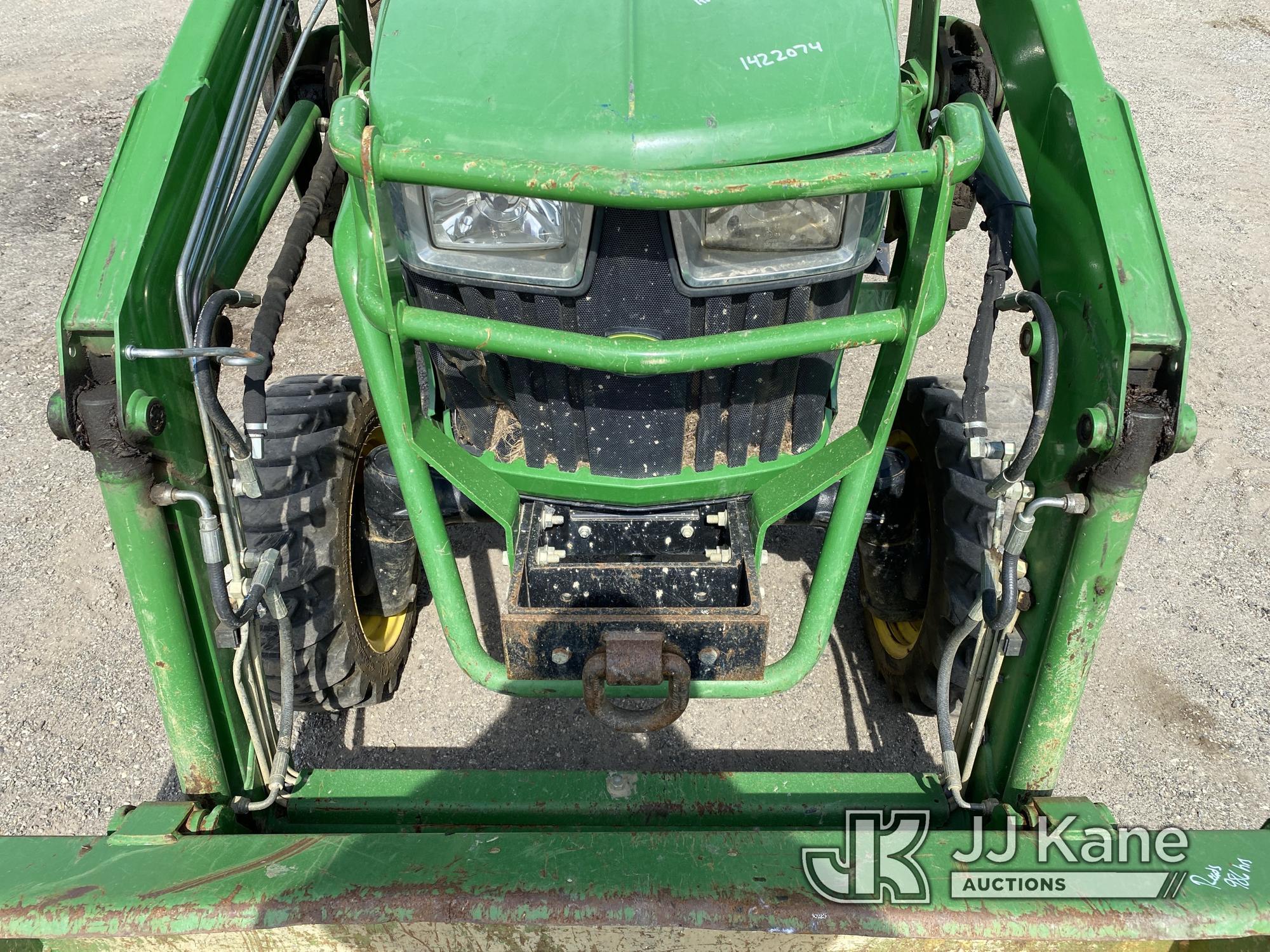 (Plymouth Meeting, PA) 2020 John Deere 2032 4x4 Mini Tractor Loader Backhoe Runs & Operates