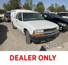 (Jurupa Valley, CA) 2002 Chevrolet S10 Extended-Cab Pickup Truck Cranks Does Not Start