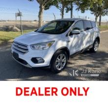 2019 Ford Escape 4-Door Sport Utility Vehicle Runs & Moves, Damaged Rear