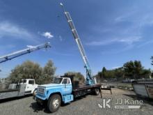 Skyhook 100 HD, Telescopic Non-Insulated Sign Crane/LadderLift rear mounted on 1985 Chevrolet C70 Fl