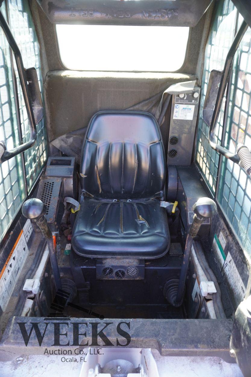 BOBCAT 863 SKID STEER