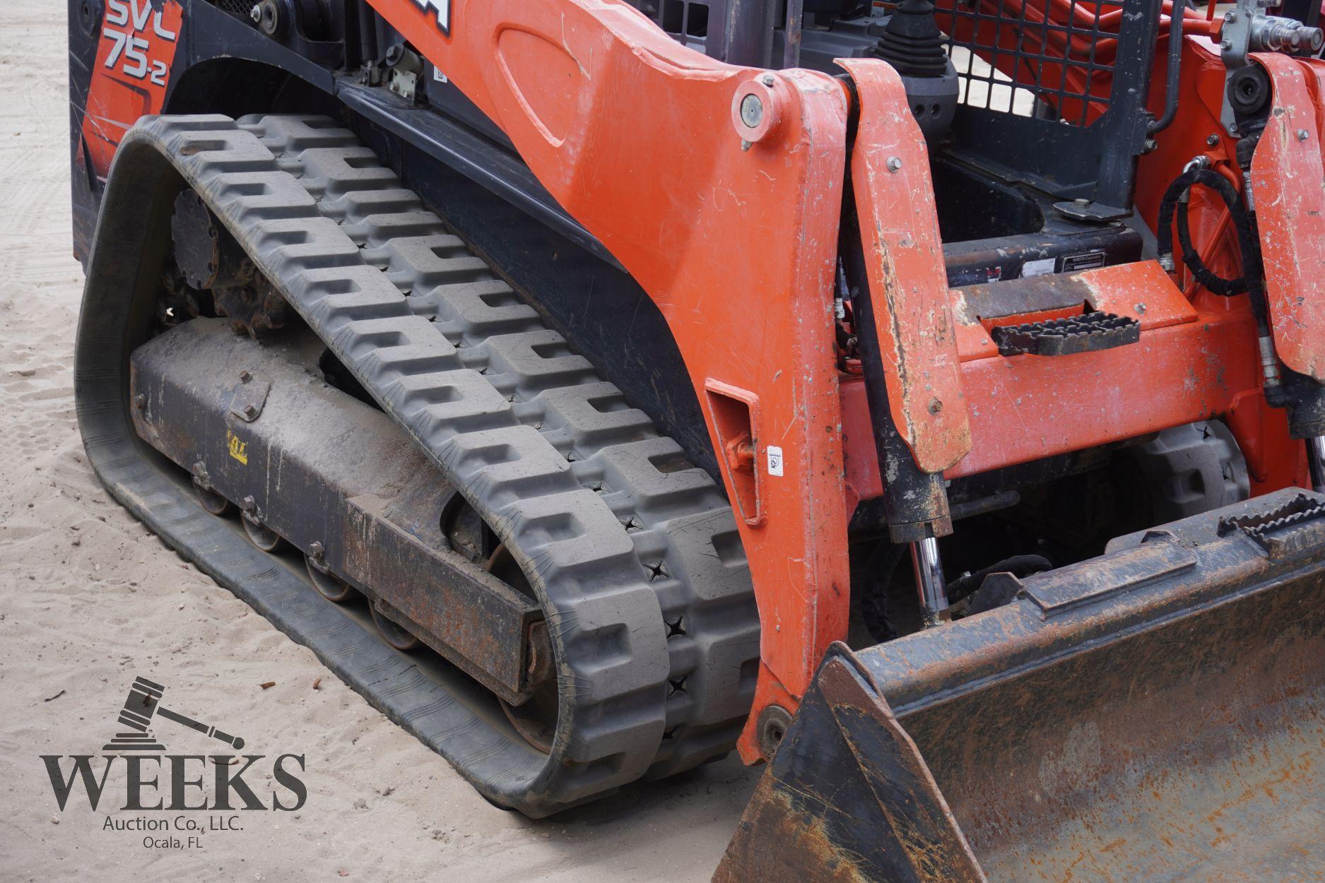 KUBOTA SVL75-2 SKID STEER