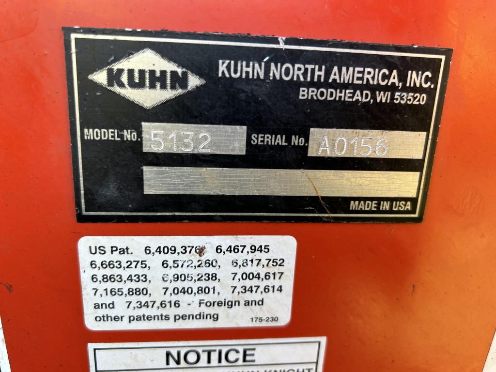 KUHN KNIGHT 5132 VERTICAL MAXX FEED MIXER, 540 PTO, 640XL SCALE/MONITOR, S/N: A0156
